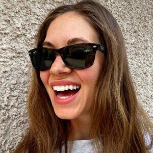 Ray-Ban New Wayfarer Tortoise Green Classic Sunglasses RB2132 - Unisex